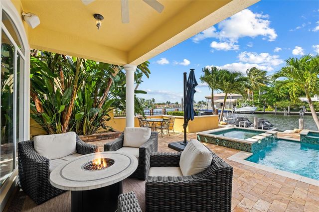 2637 NE 28th Court, Lighthouse Point, FL 33064