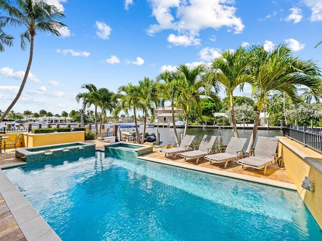2637 NE 28th Court, Lighthouse Point, FL 33064