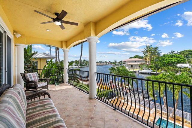 2637 NE 28th Court, Lighthouse Point, FL 33064