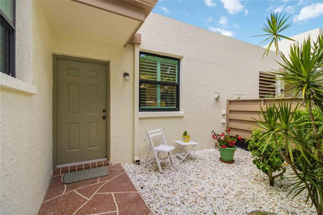 149 PINEHURST DRIVE 149, Bradenton, FL 34210