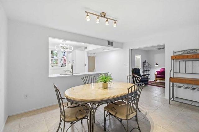 149 PINEHURST DRIVE 149, Bradenton, FL 34210
