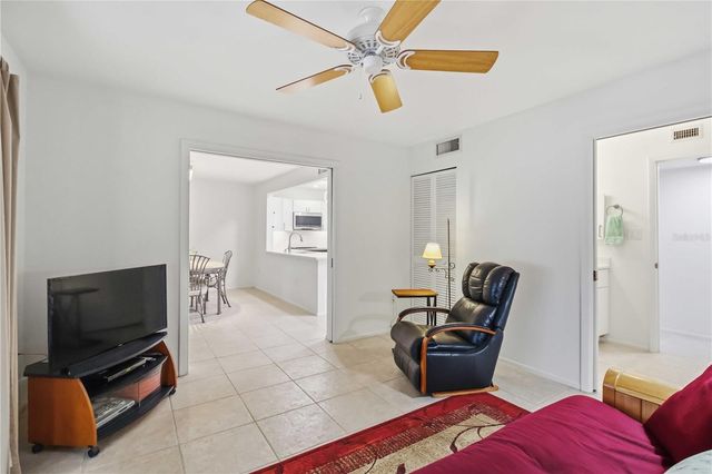 149 PINEHURST DRIVE 149, Bradenton, FL 34210