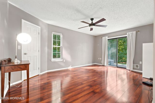 120 Whispering Oaks Way, Jackson, NJ 08527