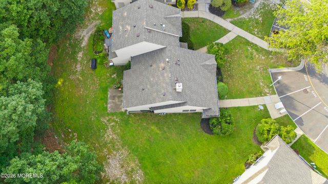 120 Whispering Oaks Way, Jackson, NJ 08527