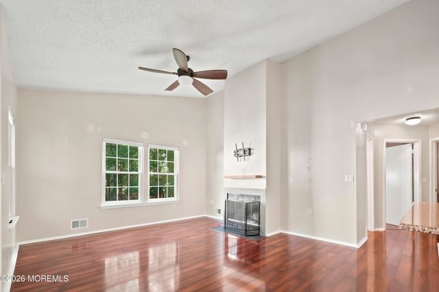 120 Whispering Oaks Way, Jackson, NJ 08527
