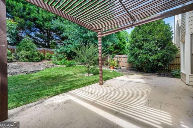 74 Vinings Lake Drive SW, Mableton, GA 30126