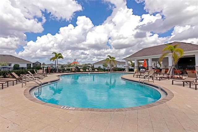 627 160TH STREET E, Bradenton, FL 34212