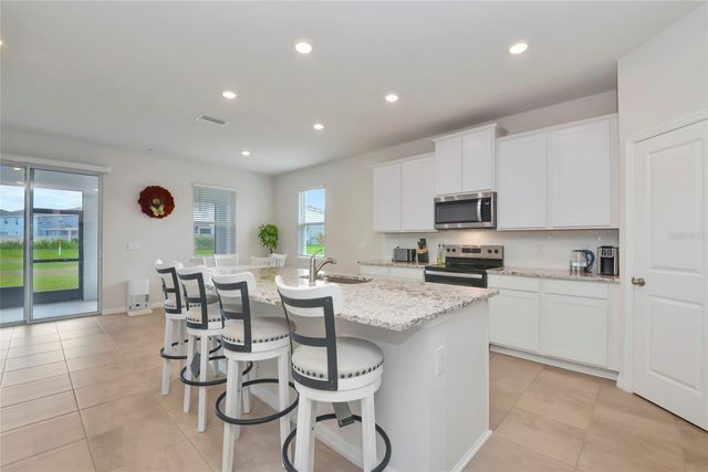 627 160TH STREET E, Bradenton, FL 34212