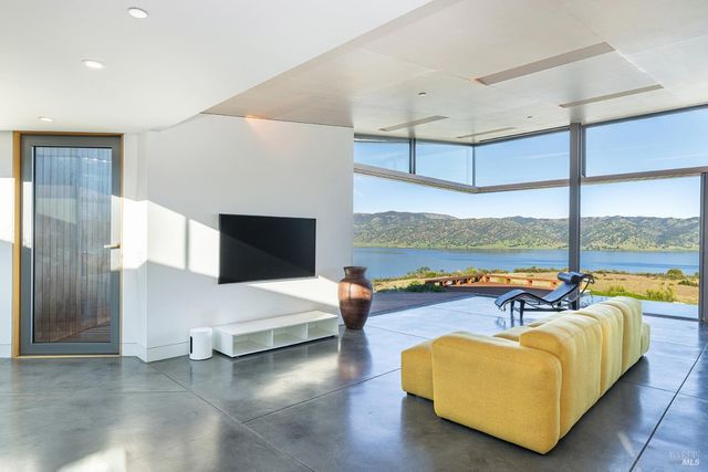 7121 Berryessa Knoxville Rd, Napa, CA 94558