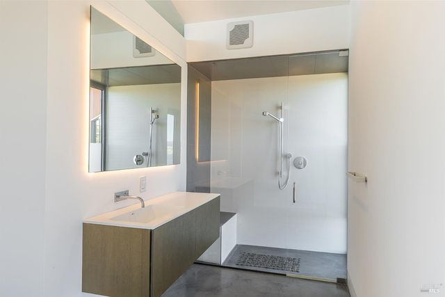 7121 Berryessa Knoxville Rd, Napa, CA 94558