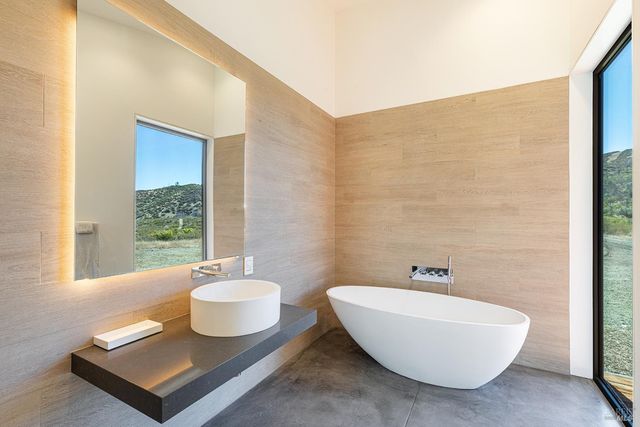 7121 Berryessa Knoxville Rd, Napa, CA 94558