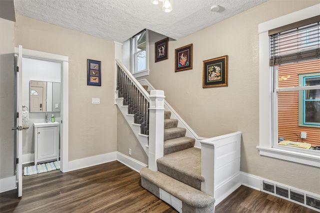 1816 8th Street, Des Moines, IA 50314