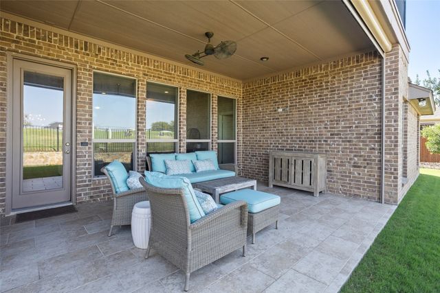 7308 Prestwick Terrace, Benbrook, TX 76126