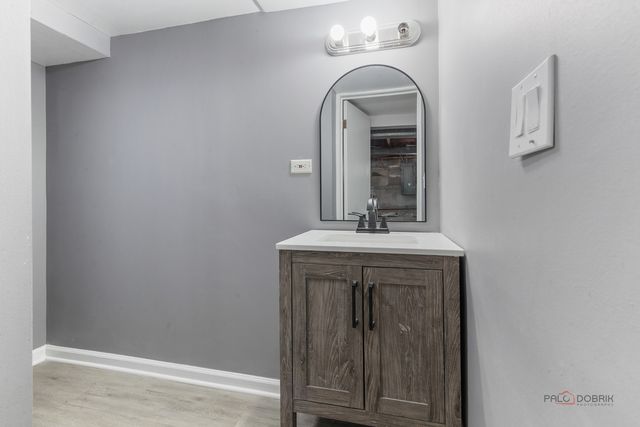 28529 W Treetop Road, Ingleside, IL 60041