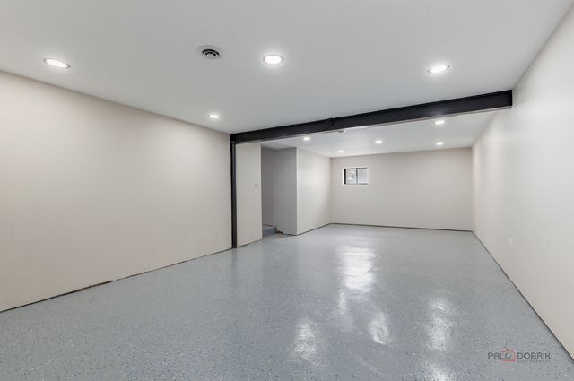 28529 W Treetop Road, Ingleside, IL 60041