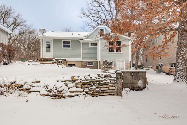 28529 W Treetop Road, Ingleside, IL 60041