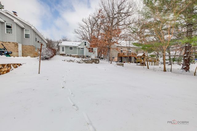 28529 W Treetop Road, Ingleside, IL 60041