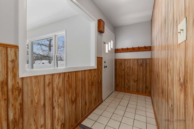 28529 W Treetop Road, Ingleside, IL 60041