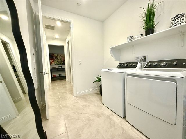 10972 Harlowe Grove Court, Las Vegas, NV 89166