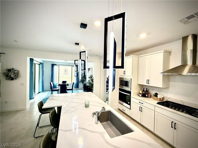 10972 Harlowe Grove Court, Las Vegas, NV 89166