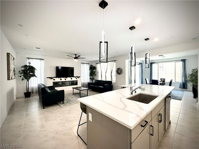 10972 Harlowe Grove Court, Las Vegas, NV 89166