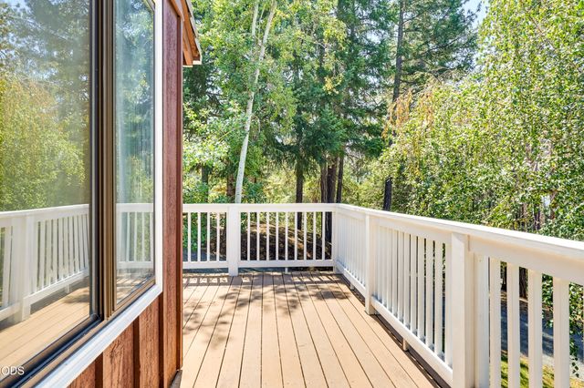 509 Manzanita Drive, Rogue River, OR 97537
