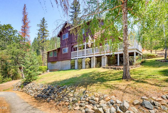 509 Manzanita Drive, Rogue River, OR 97537