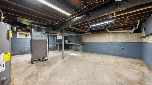 632 Sandy Hook Road, Paoli, IN 47454