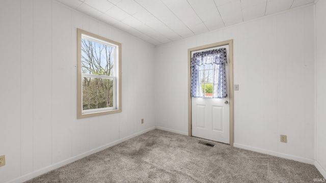 632 Sandy Hook Road, Paoli, IN 47454
