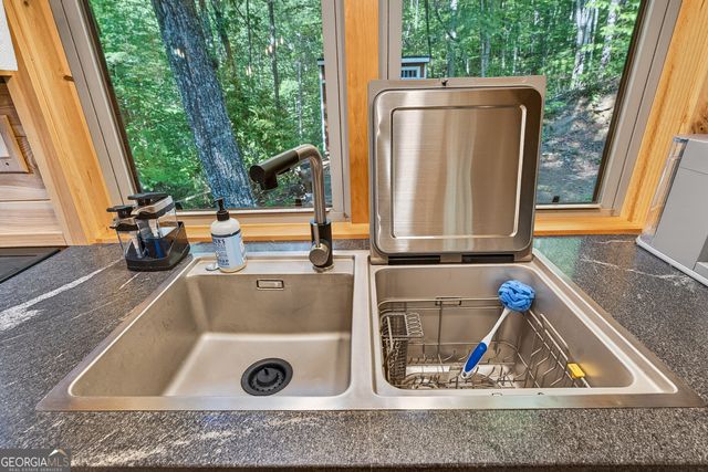 93 Martin Crossing, Cherry Log, GA 30522
