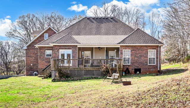 2410 Dunbar Rd, Woodlawn, TN 37191