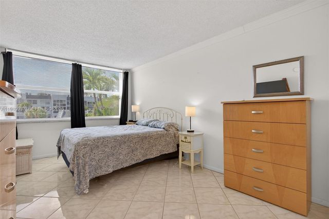 6600 Royal Palm Boulevard 207B, Margate, FL 33063