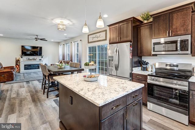 2075 COUNTRY RD, Beaverdam, VA 23015