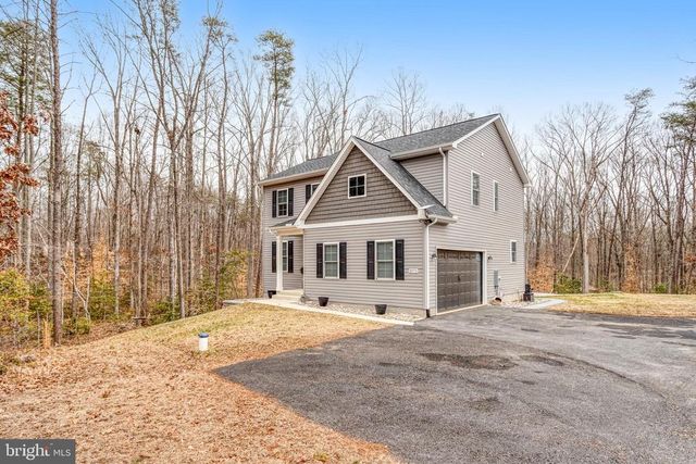 2075 COUNTRY RD, Beaverdam, VA 23015