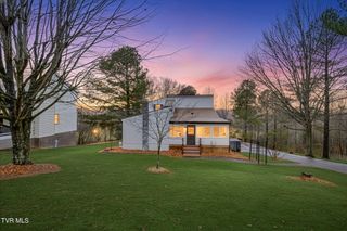 126 Cottonwood Drive, Jonesborough, TN 37659