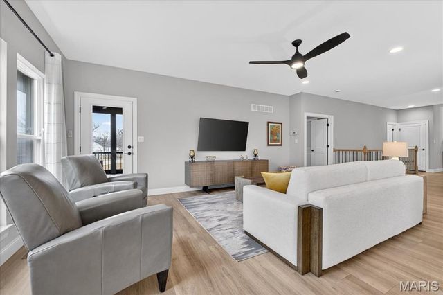 5 Challenger Court, O'fallon, MO 63366