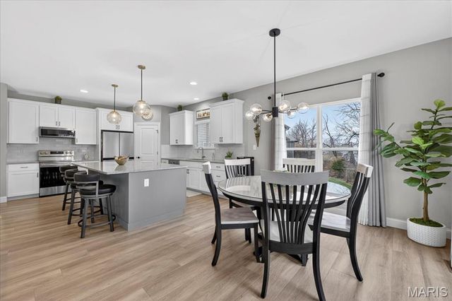 5 Challenger Court, O'fallon, MO 63366