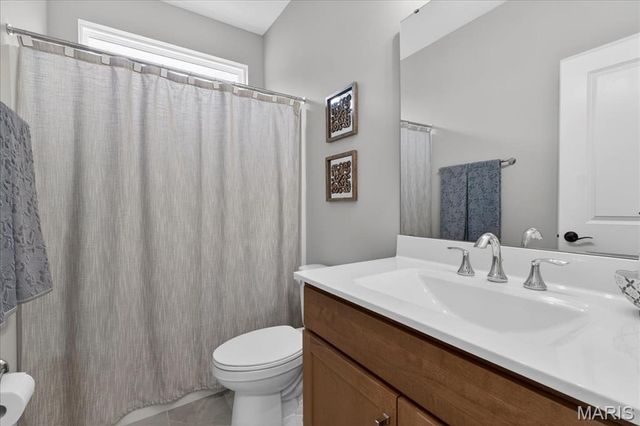 5 Challenger Court, O'fallon, MO 63366