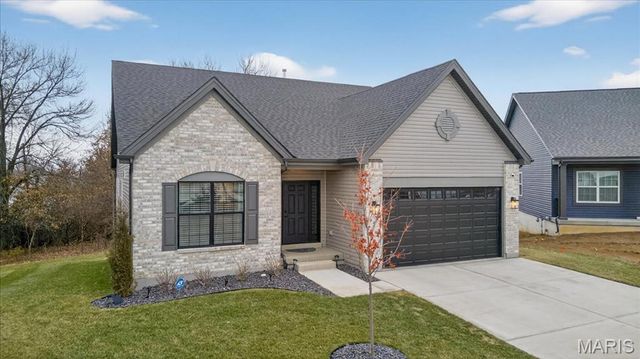 5 Challenger Court, O'fallon, MO 63366