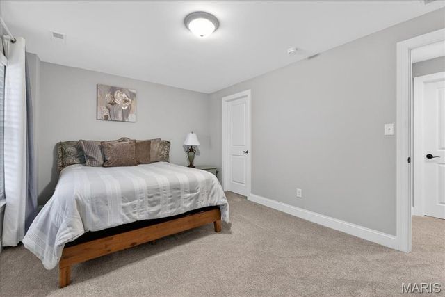 5 Challenger Court, O'fallon, MO 63366