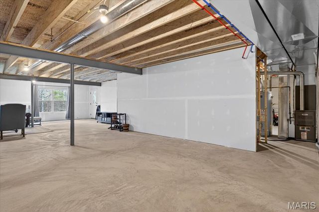 5 Challenger Court, O'fallon, MO 63366