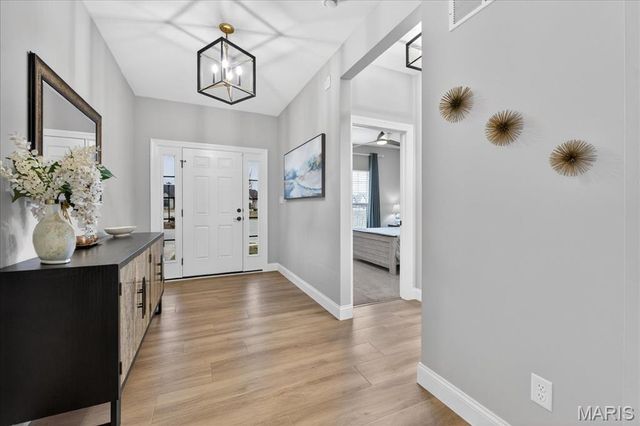 5 Challenger Court, O'fallon, MO 63366