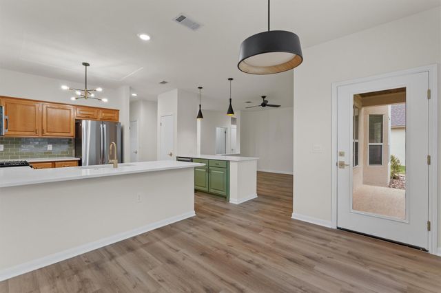 109 Anemone CIR, Georgetown, TX 78633