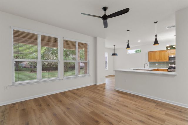 109 Anemone CIR, Georgetown, TX 78633