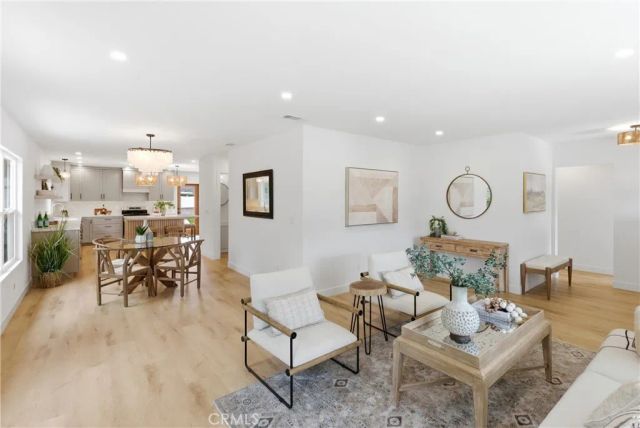 2534 Santiago Street, Santa Ana, CA 92706