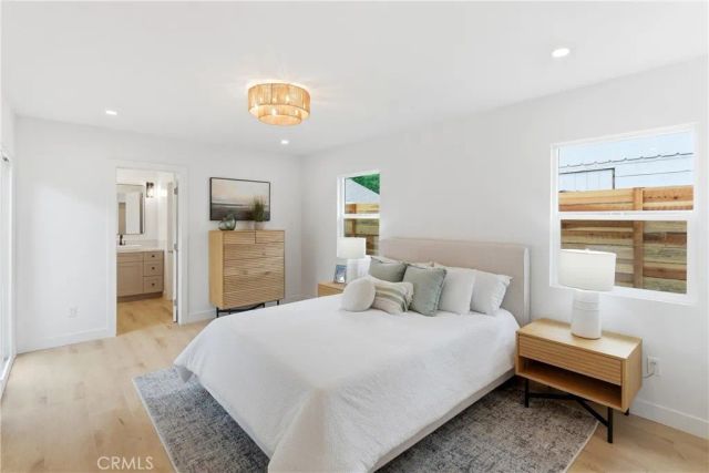 2534 Santiago Street, Santa Ana, CA 92706