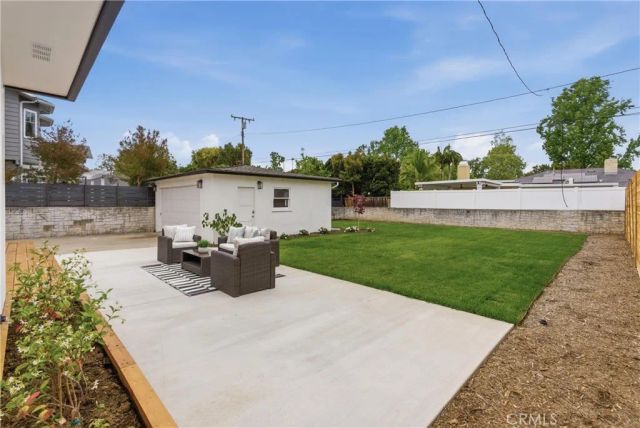 2534 Santiago Street, Santa Ana, CA 92706