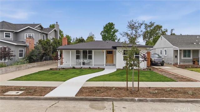2534 Santiago Street, Santa Ana, CA 92706