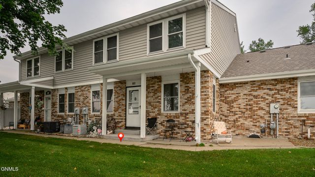 150 Riverside Park, Bismarck, ND 58504 property photo