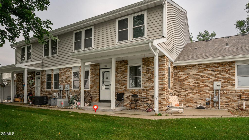 150 Riverside Park, Bismarck, ND 58504 photo 1